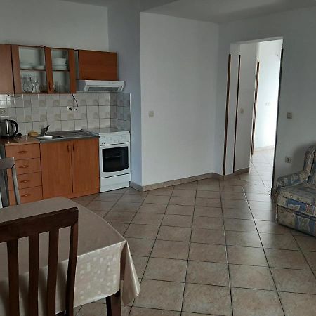 دوغي رات Apartmani Karla المظهر الخارجي الصورة